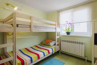 Хостел Олимп Адлер Кровать в общем номере для мужчин с 4 кроватями-2